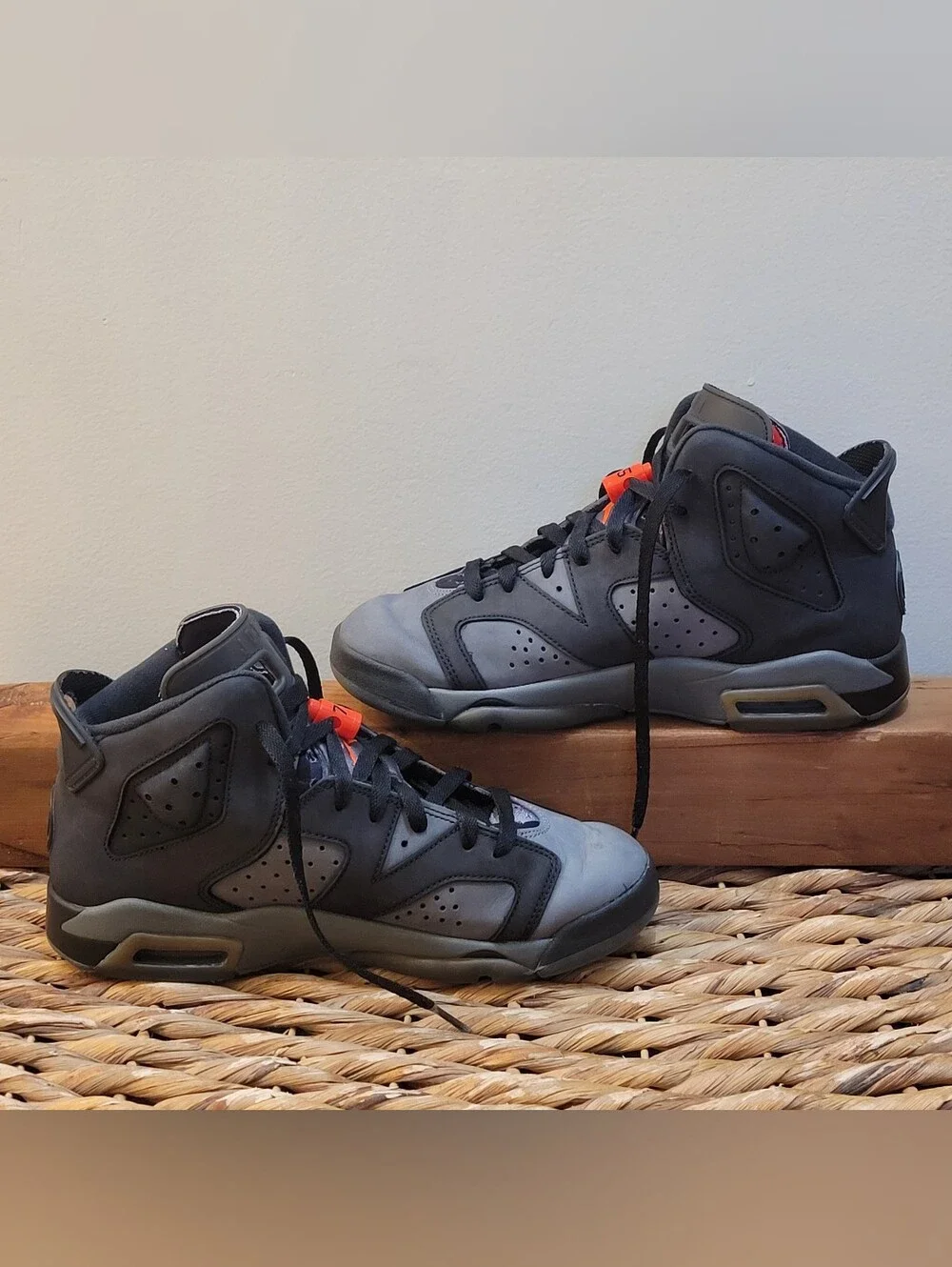 Paris Saint-Germain x Air Jordan 6 Retro 'Iron Grey'